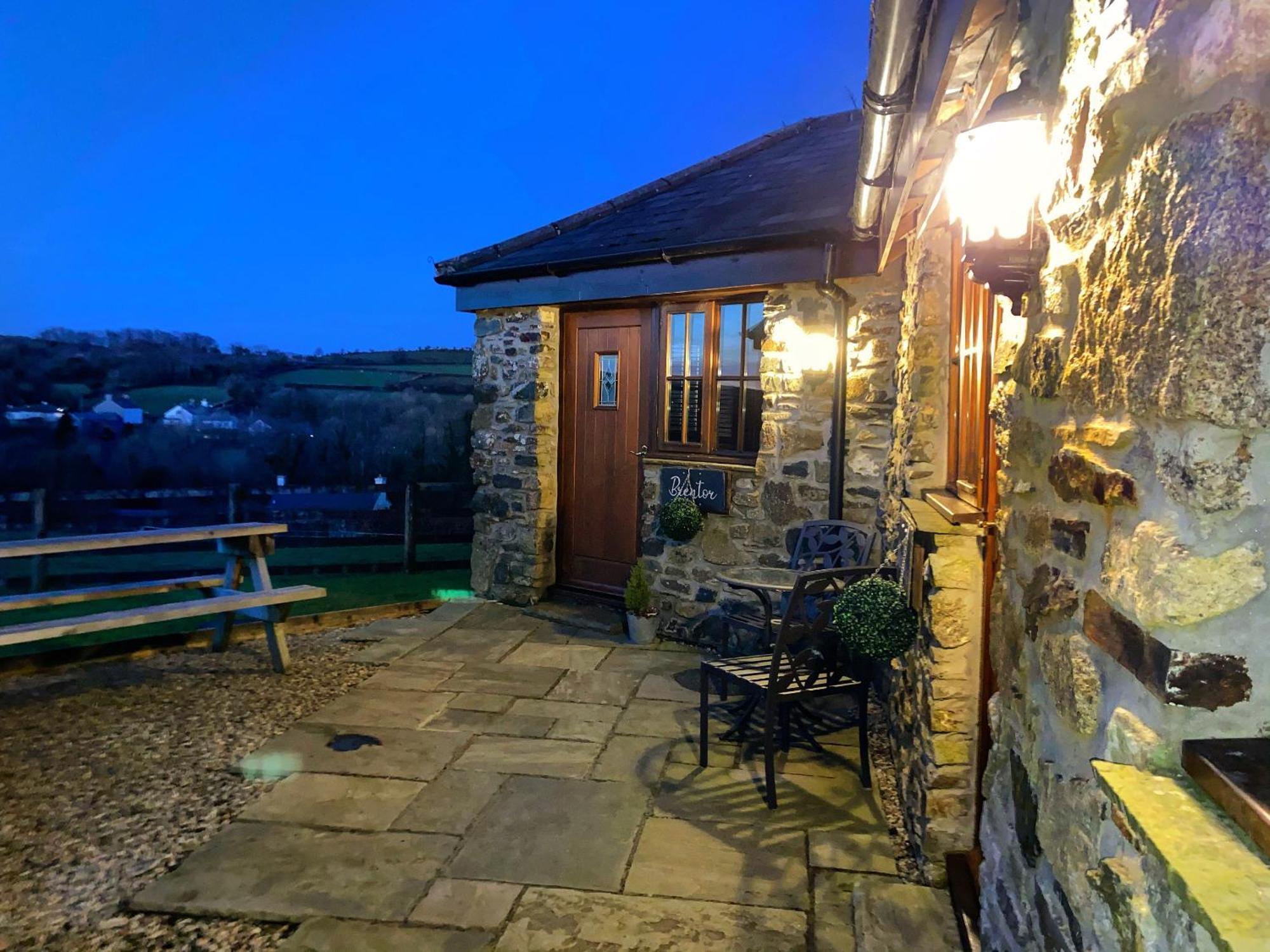 The Mary Tavy Inn Marytavy Exterior photo